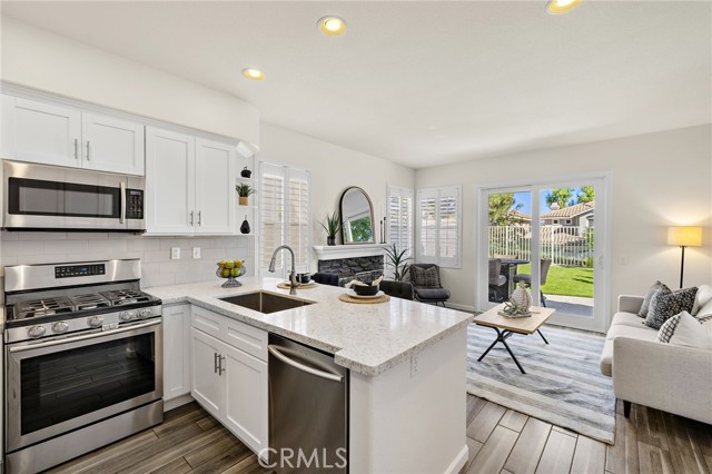 20 Via Tronido, Rancho Santa Margarita CA: https://media.crmls.org/medias/4578d0c1-7f81-47e2-b9e8-6e4a88c69bc5.jpg