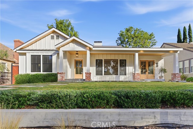 Detail Gallery Image 10 of 56 For 1230 Oak Circle, Glendale,  CA 91208 - 3 Beds | 2 Baths