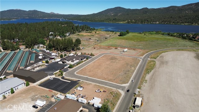 Detail Gallery Image 1 of 16 For 154 Sandalwood Dr, Big Bear Lake,  CA 92315 - – Beds | – Baths