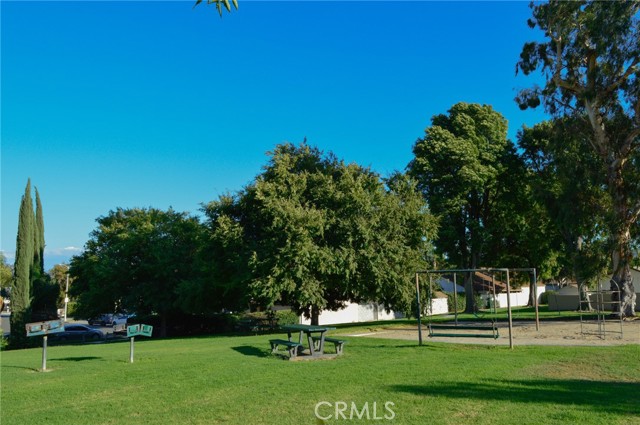 10060 Hillsborough Lane, Riverside CA: https://media.crmls.org/medias/457b0ec7-34bc-42a5-b5dd-82e098ab9005.jpg