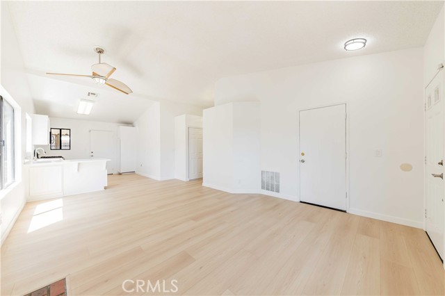 Detail Gallery Image 6 of 35 For 363 Blue Ridge Ln, San Jacinto,  CA 92583 - 2 Beds | 2 Baths