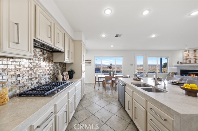 Detail Gallery Image 21 of 73 For 2563 Camino Del Plata, Corona,  CA 92882 - 4 Beds | 3 Baths