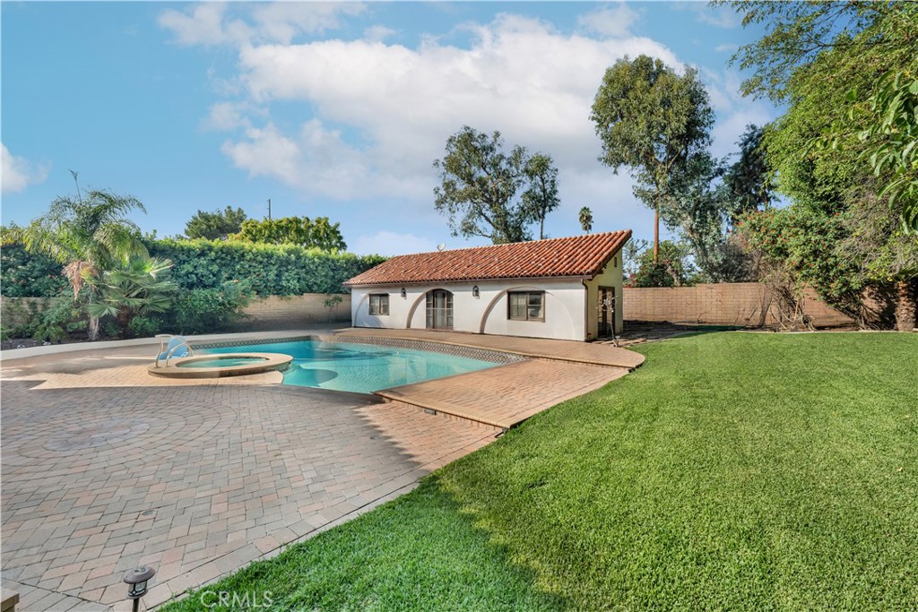 457Ec40F 357E 436E Bd83 0D1835241E16 5071 E Equestrian Lane, Orange, Ca 92869 &Lt;Span Style='BackgroundColor:transparent;Padding:0Px;'&Gt; &Lt;Small&Gt; &Lt;I&Gt; &Lt;/I&Gt; &Lt;/Small&Gt;&Lt;/Span&Gt;