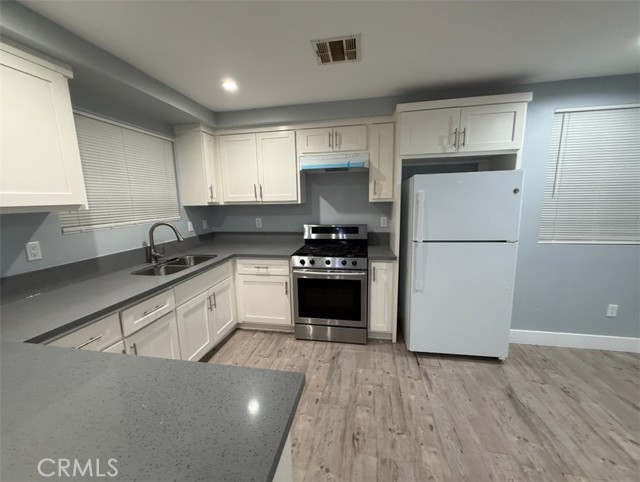 Detail Gallery Image 16 of 18 For 3216 E Morgan Ave, Los Angeles,  CA 90011 - 5 Beds | 3 Baths