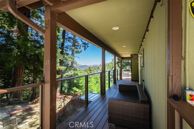 Detail Gallery Image 54 of 69 For 733 Crest Estates Dr, Lake Arrowhead,  CA 92352 - 5 Beds | 3/1 Baths