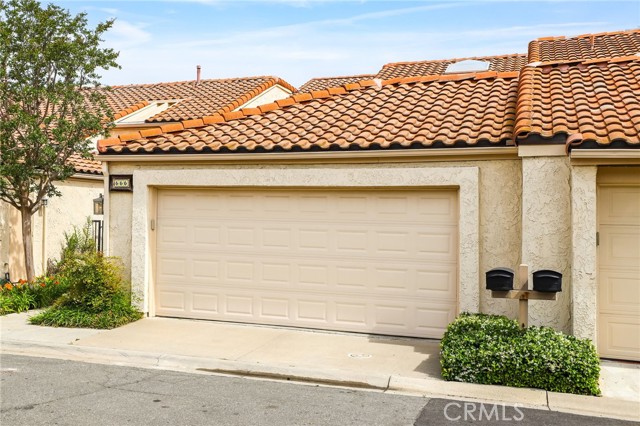 Detail Gallery Image 4 of 64 For 666 Brookline Pl, Fullerton,  CA 92835 - 3 Beds | 3 Baths