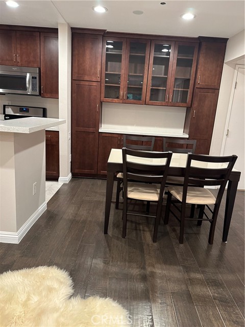 10960 ASHTON WAY, Los Angeles CA: https://media.crmls.org/medias/4582499c-7c5c-4317-ad86-8ce594f24a4b.jpg