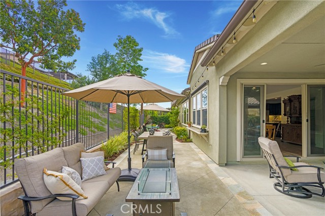 112 Cerrero Court, Rancho Mission Viejo CA: https://media.crmls.org/medias/45826802-7c8f-4dcb-b67a-a87ab5ca9a6b.jpg