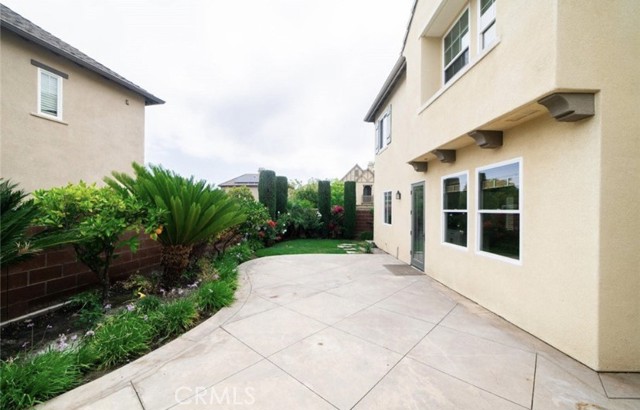 17 Plum Street, Ladera Ranch CA: https://media.crmls.org/medias/458329ab-8ca3-47ba-b599-caa71cae3481.jpg