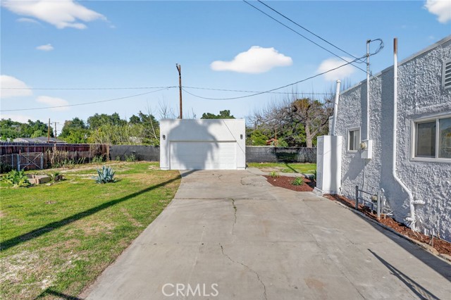 Detail Gallery Image 4 of 30 For 1364 W 15th, San Bernardino,  CA 92411 - 3 Beds | 1 Baths