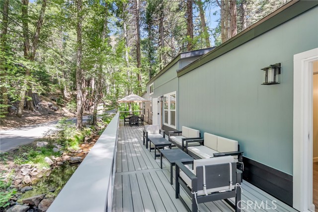 27500 HWY 189, Lake Arrowhead CA: https://media.crmls.org/medias/4584d0a0-54c0-47ed-ae23-66f34c735fee.jpg