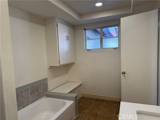 Detail Gallery Image 11 of 23 For 7052 Starne Rd, Corona,  CA 92881 - 3 Beds | 2 Baths