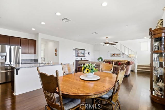 Detail Gallery Image 13 of 31 For 1377 Black Diamond, Beaumont,  CA 92223 - 4 Beds | 3 Baths