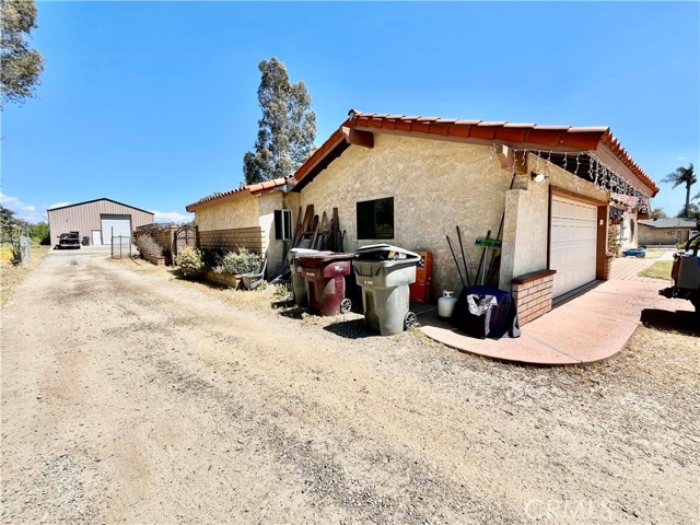 Detail Gallery Image 6 of 52 For 17610 Brown St, Perris,  CA 92570 - 4 Beds | 3/1 Baths