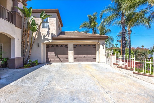 Detail Gallery Image 6 of 65 For 652 Fairway Dr, Redlands,  CA 92373 - 5 Beds | 4/1 Baths