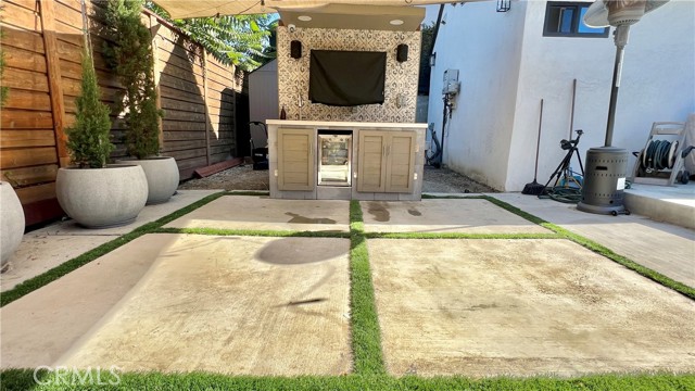 Detail Gallery Image 38 of 62 For 5106 Crenshaw Bld, Los Angeles,  CA 90043 - 4 Beds | 3 Baths