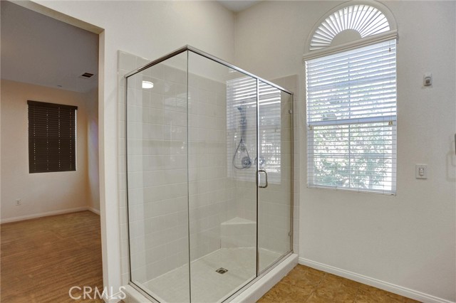 Detail Gallery Image 17 of 32 For 904 N Primrose Ln #F,  Azusa,  CA 91702 - 3 Beds | 2/1 Baths