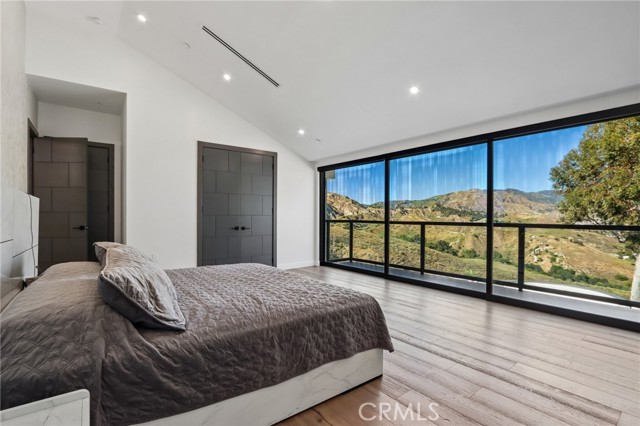 4 Bed Home for Sale in Granada Hills, California