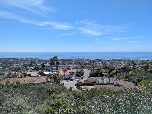 Detail Gallery Image 3 of 7 For 504 E Avenida San Juan, San Clemente,  CA 92672 - – Beds | – Baths