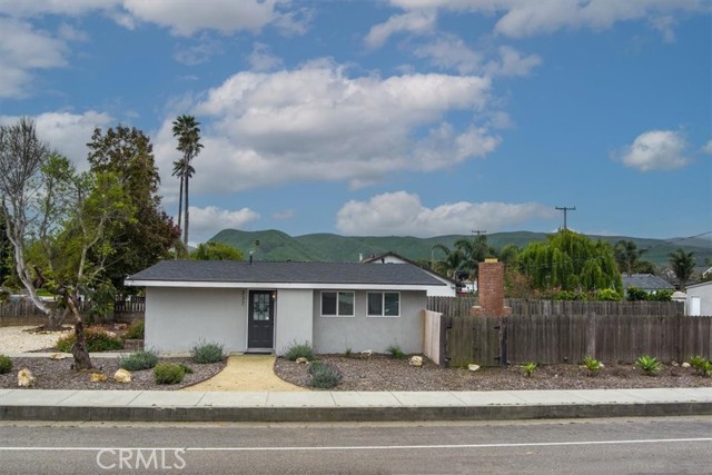Detail Gallery Image 1 of 1 For 237 N M St, Lompoc,  CA 93436 - 3 Beds | 2 Baths