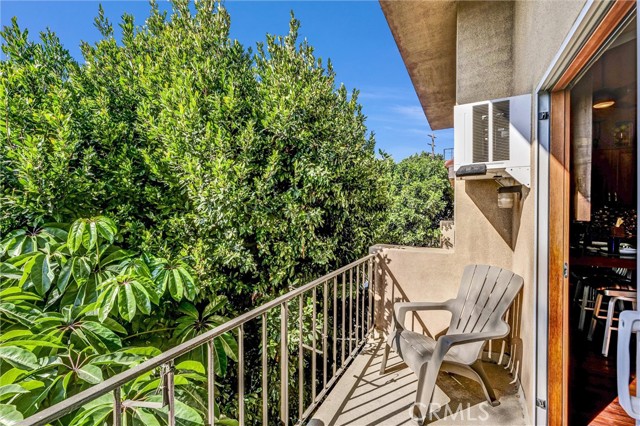 Detail Gallery Image 34 of 38 For 1730 Camden Ave #208,  Los Angeles,  CA 90025 - 2 Beds | 2 Baths