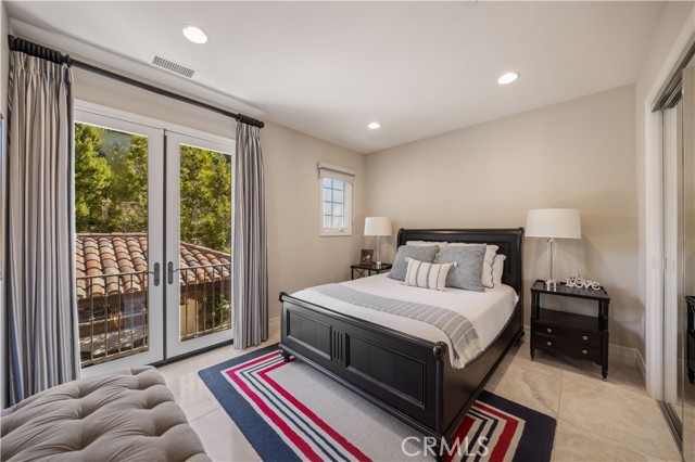 Detail Gallery Image 16 of 23 For 20 Blue Summit, Irvine,  CA 92603 - 4 Beds | 5/1 Baths