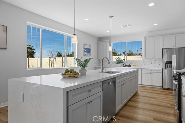 5808 Levanto Street, Bakersfield CA: https://media.crmls.org/medias/458baff4-9000-4358-8778-42cff44fa606.jpg