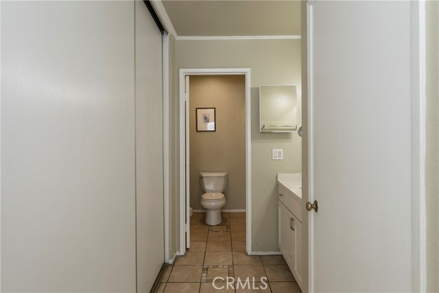 Detail Gallery Image 25 of 33 For 24121 High Knob #C,  Diamond Bar,  CA 91765 - 2 Beds | 2/1 Baths