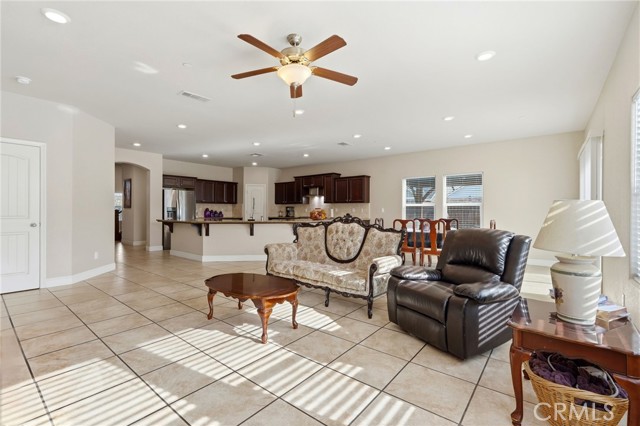 Detail Gallery Image 29 of 57 For 3725 W Clinton, Visalia,  CA 93291 - 4 Beds | 2/1 Baths