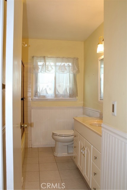 Image 16 of 33 For 15856 Lawnhill Drive