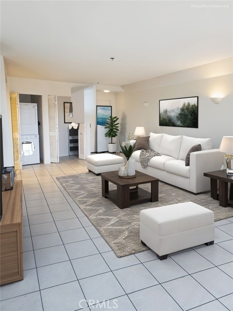 625 Esplanade, Redondo Beach CA: https://media.crmls.org/medias/458de955-b0fa-428a-a40a-9b7b33e3eb72.jpg