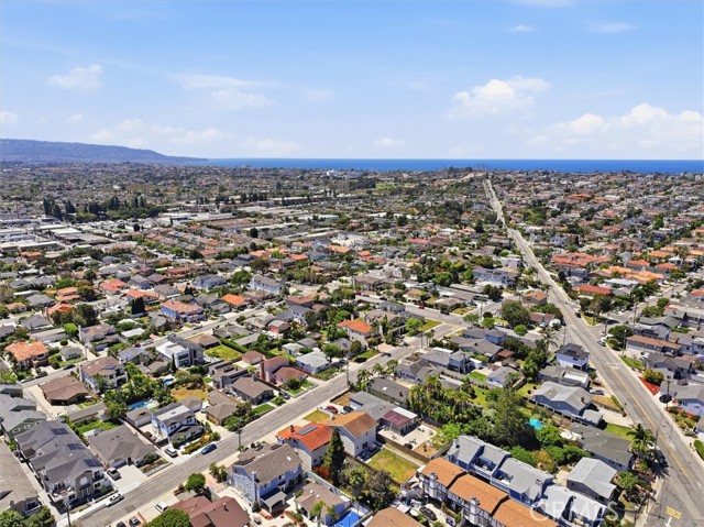 Detail Gallery Image 31 of 31 For 2413 Ives Ln, Redondo Beach,  CA 90278 - 4 Beds | 3 Baths