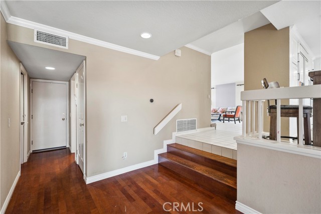 20905 Running Branch Road, Diamond Bar CA: https://media.crmls.org/medias/458e82a9-c907-4f82-aa06-59e8b4e64456.jpg