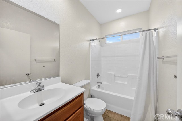 Detail Gallery Image 23 of 38 For 16649 Denham, Victorville,  CA 92395 - 3 Beds | 2 Baths