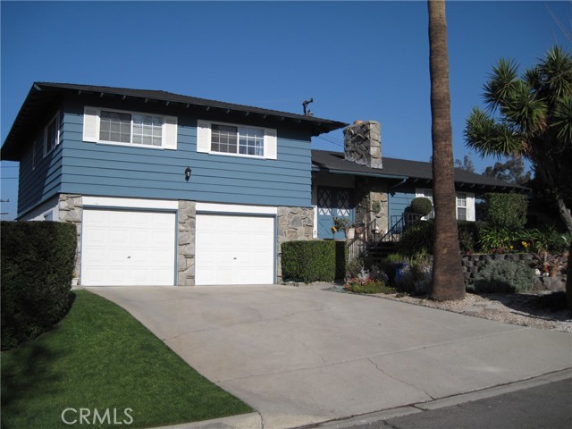 Detail Gallery Image 1 of 37 For 3930 Ironwood St, San Bernardino,  CA 92404 - 3 Beds | 2/1 Baths