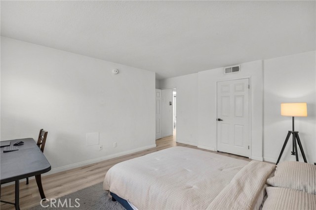 Detail Gallery Image 15 of 37 For 11274 Morrison St #2,  North Hollywood,  CA 91601 - 2 Beds | 2/1 Baths