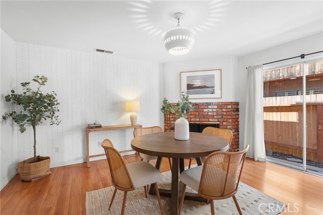 Detail Gallery Image 17 of 50 For 586 36th, Manhattan Beach,  CA 90266 - 3 Beds | 2 Baths