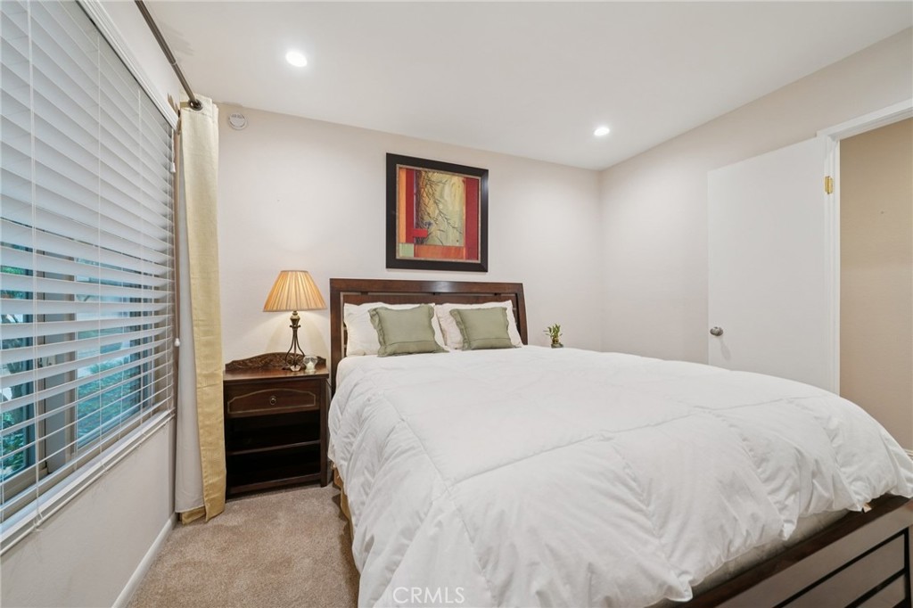 MLS #IV25265290 image #12