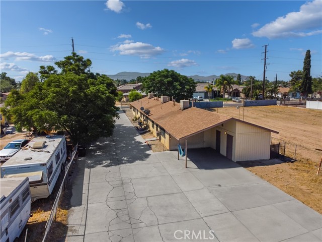 26196 Cypress Street, Highland CA: https://media.crmls.org/medias/4593172c-9282-47d9-a9e0-6e997466e02e.jpg