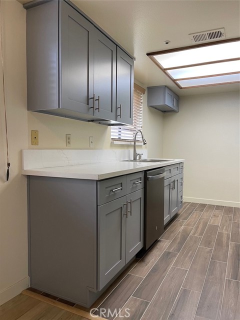 Detail Gallery Image 7 of 17 For 1629 Marengo Ave a,  Alhambra,  CA 91803 - 2 Beds | 2/1 Baths