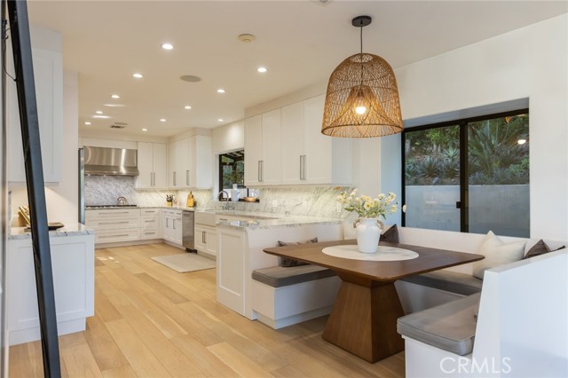 13714 Valley Vista, Sherman Oaks CA: https://media.crmls.org/medias/45947a45-5676-4940-8d7a-64cef6a013e7.jpg
