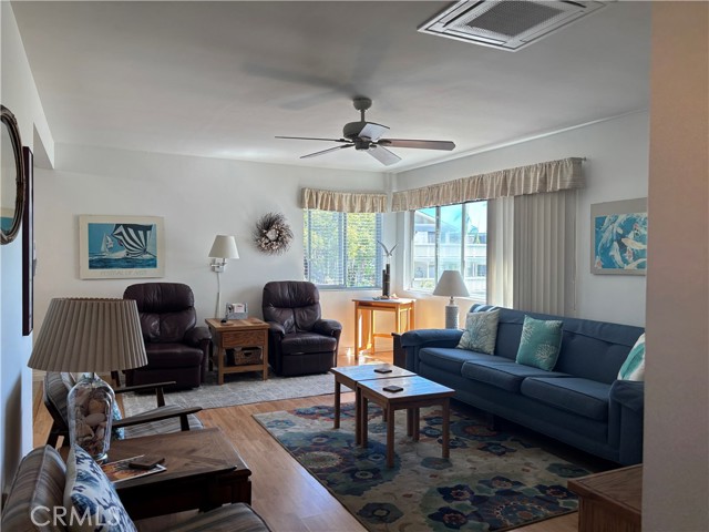 Detail Gallery Image 7 of 23 For 33791 Silver Lantern St, Dana Point,  CA 92629 - 2 Beds | 1 Baths