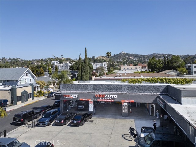 5035 Hollywood Boulevard, Los Feliz CA: https://media.crmls.org/medias/4595216e-ba88-4359-a69e-991fe5998994.jpg