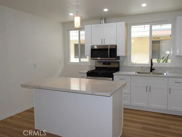 1148 W Civic Center Unit: 12