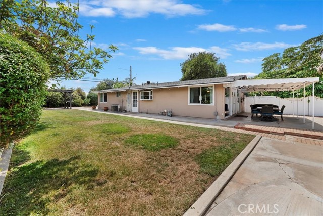 550 N Dexford Drive, La Habra CA: https://media.crmls.org/medias/459632d7-bba6-4ba4-a172-4bae9ca58bac.jpg