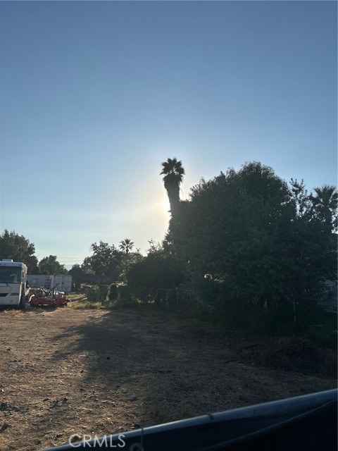3868 Dawes, Riverside CA: https://media.crmls.org/medias/45966401-94ea-458e-935b-e5070c7c076a.jpg