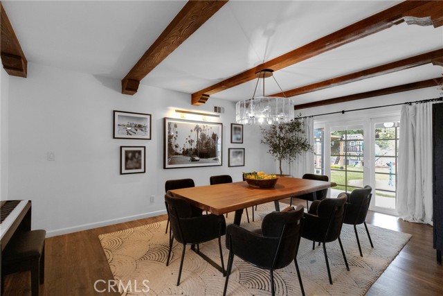 Detail Gallery Image 6 of 20 For 23936 Nomar, Woodland Hills,  CA 91367 - 3 Beds | 2 Baths