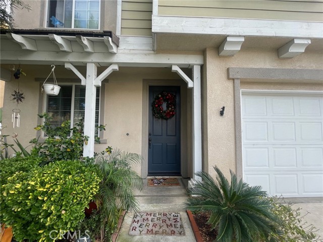 Detail Gallery Image 3 of 27 For 26871 Snow Canyon Cir, Moreno Valley,  CA 92555 - 5 Beds | 3 Baths