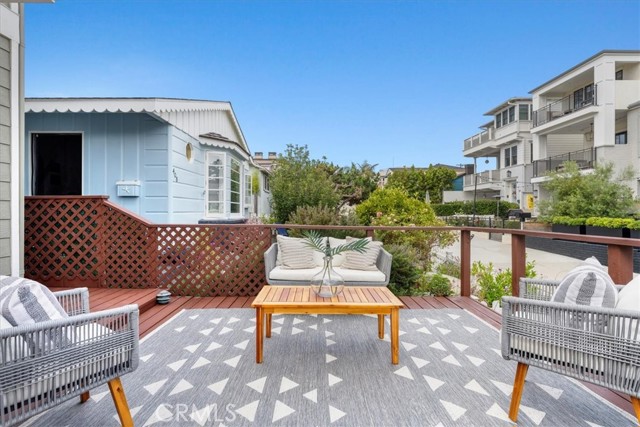 412 5th Street, Manhattan Beach, California 90266, 3 Bedrooms Bedrooms, ,3 BathroomsBathrooms,Residential,Sold,5th,SB23147369