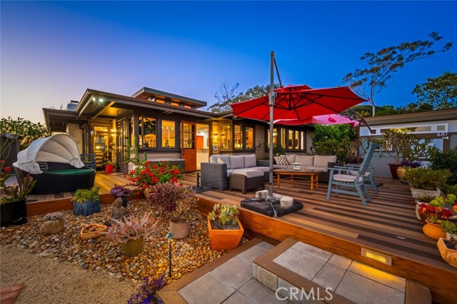 1687 Temple Hills Drive, Laguna Beach CA: https://media.crmls.org/medias/459925dd-455b-4e09-8899-bbb7461befbd.jpg